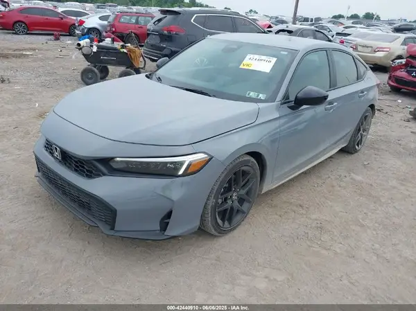 19XFL2H87SE022868 2025 HONDA CIVIC - Image 2