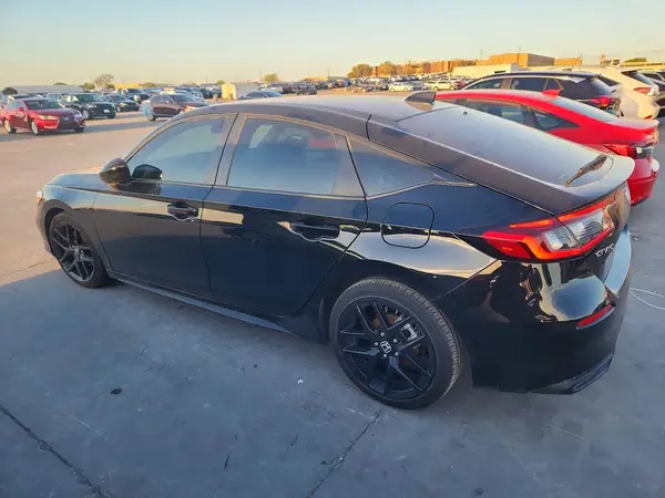 19XFL2H87SE029383 2025 HONDA CIVIC - Image 2