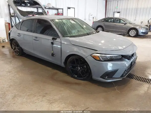19XFL2H88NE018901 2022 HONDA CIVIC - Image 1