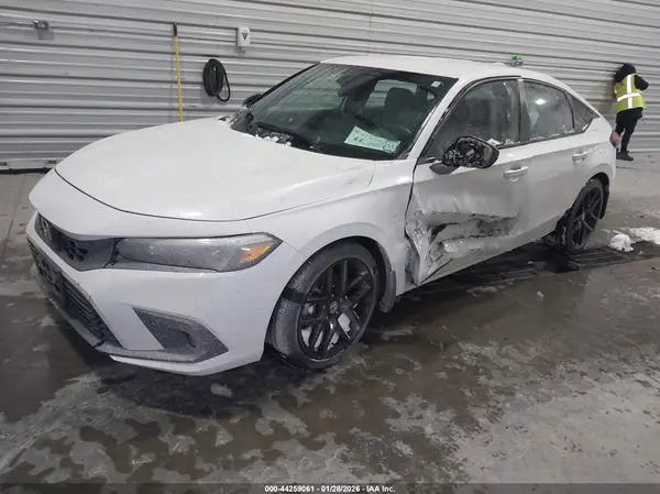 19XFL2H88PE001129 2023 HONDA CIVIC - Image 2