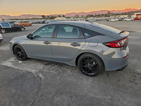 19XFL2H88TE008267 2026 HONDA CIVIC - Image 2