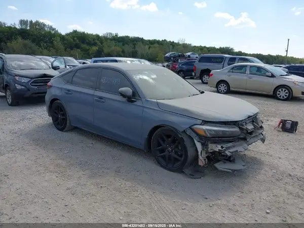 19XFL2H8XPE015310 2023 HONDA CIVIC - Image 1
