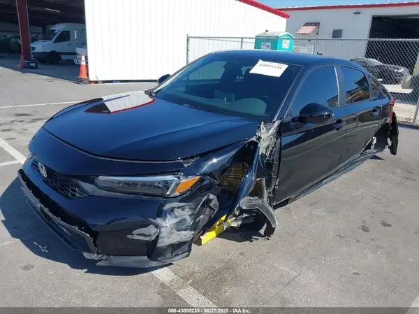 19XFL2H8XSE018653 2025 HONDA CIVIC - Image 2