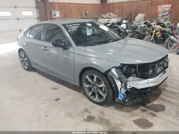 19XFL4H98SE016565 2025 HONDA CIVIC - Image 1