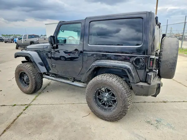 1C4AJWAG4GL327641 2016 JEEP WRANGLER - Image 2