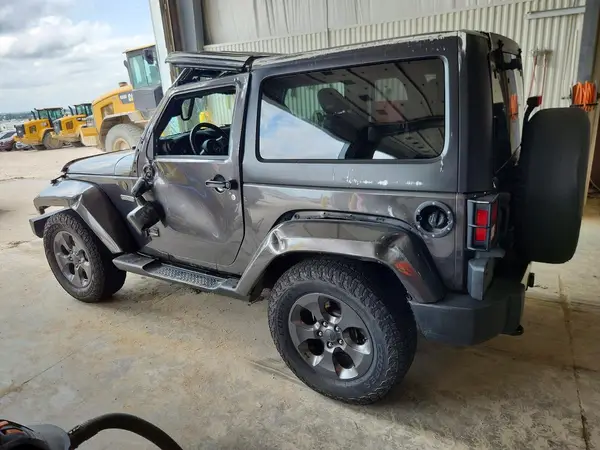 1C4AJWAG6HL593938 2017 JEEP WRANGLER - Image 2