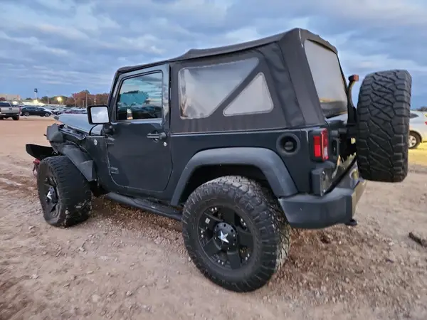 1C4AJWAG8HL536463 2017 JEEP WRANGLER - Image 2