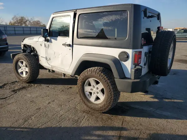 1C4AJWAGXGL255568 2016 JEEP WRANGLER - Image 2