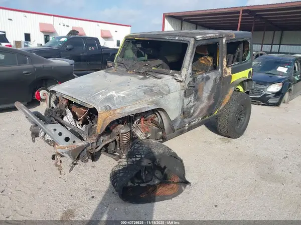 1C4AJWAGXGL318281 2016 JEEP WRANGLER - Image 2