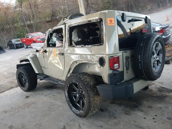 1C4AJWBG8JL805856 2018 JEEP WRANGLER - Image 2