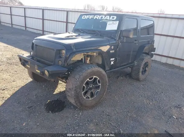 1C4AJWBG9GL322675 2016 JEEP WRANGLER - Image 2