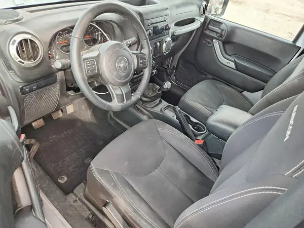 1C4BJWCG6HL580009 2017 JEEP WRANGLER - Image 8