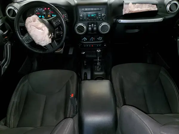 1C4BJWCGXJL837971 2018 JEEP WRANGLER - Image 8