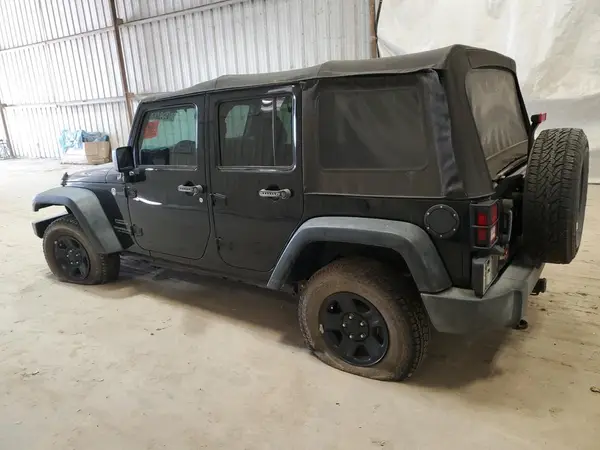 1C4BJWDG0GL179441 2016 JEEP WRANGLER - Image 2