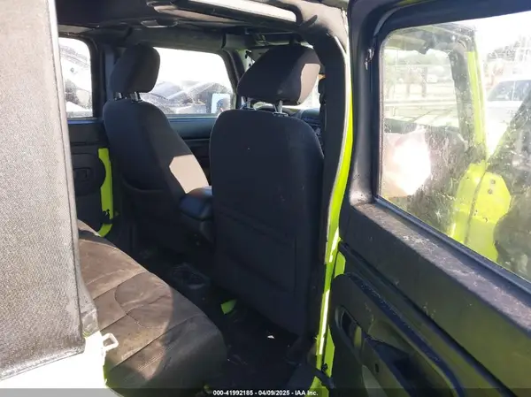 1C4BJWDG0HL542418 2017 JEEP WRANGLER - Image 8
