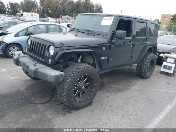 1C4BJWDG0HL610412 2017 JEEP WRANGLER - Image 2