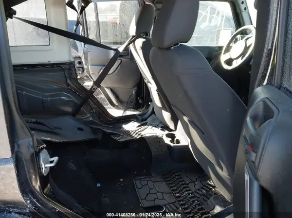 1C4BJWDG0HL629476 2017 JEEP WRANGLER - Image 8