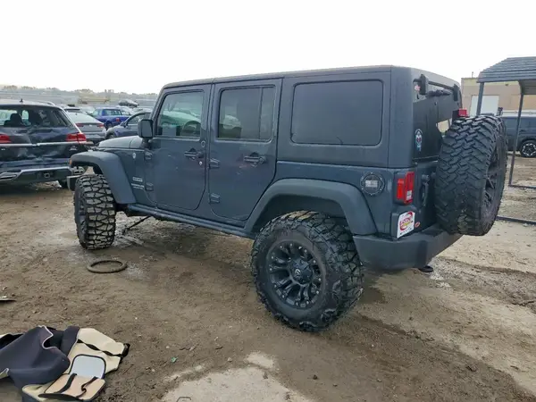 1C4BJWDG0HL654748 2017 JEEP WRANGLER - Image 2