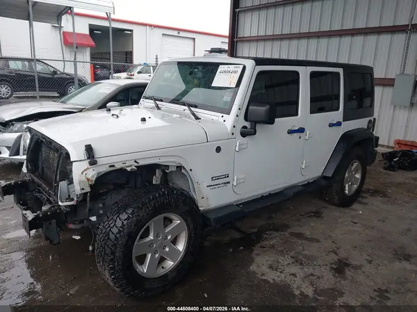 2018 JEEP WRANGLER IAAI lot 44808400 auction photo 2