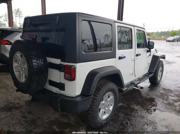 2018 JEEP WRANGLER IAAI lot 44808400 auction photo 4