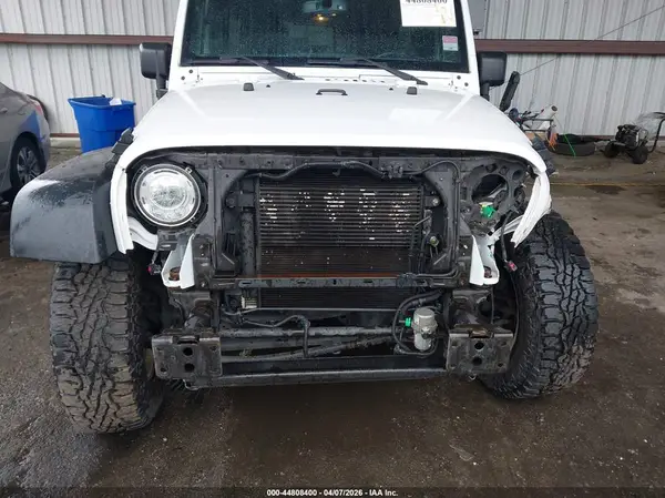 2018 JEEP WRANGLER IAAI lot 44808400 auction photo 6