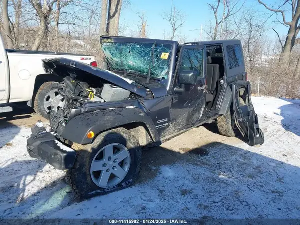 1C4BJWDG0JL887437 2018 JEEP WRANGLER - Image 2