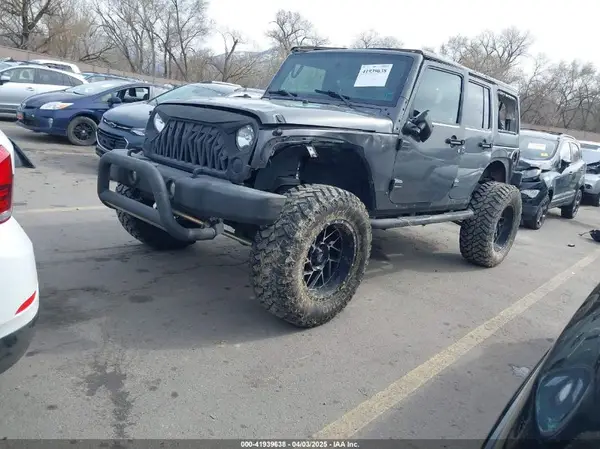 1C4BJWDG0JL938676 2018 JEEP WRANGLER - Image 2
