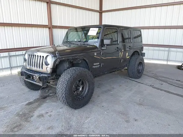 1C4BJWDG1GL335759 2016 JEEP WRANGLER - Image 2
