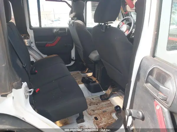 1C4BJWDG1HL542444 2017 JEEP WRANGLER - Image 8