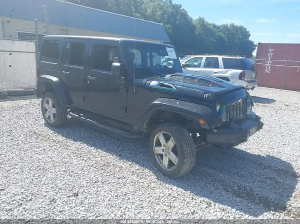 1C4BJWDG1HL589425 2017 JEEP WRANGLER - Image 1