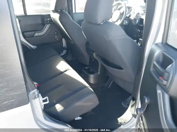 1C4BJWDG1HL709191 2017 JEEP WRANGLER - Image 8