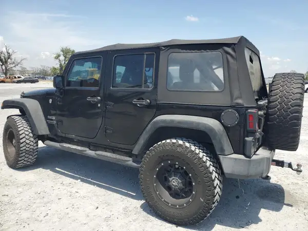 1C4BJWDG2GL265592 2021 JEEP WRANGLER - Image 2