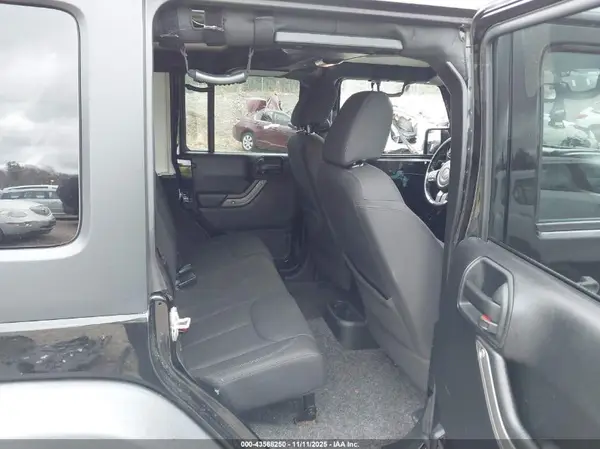 1C4BJWDG2GL326438 2016 JEEP WRANGLER - Image 8