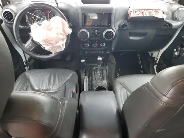 1C4BJWDG2HL574481 2017 JEEP WRANGLER - Image 8