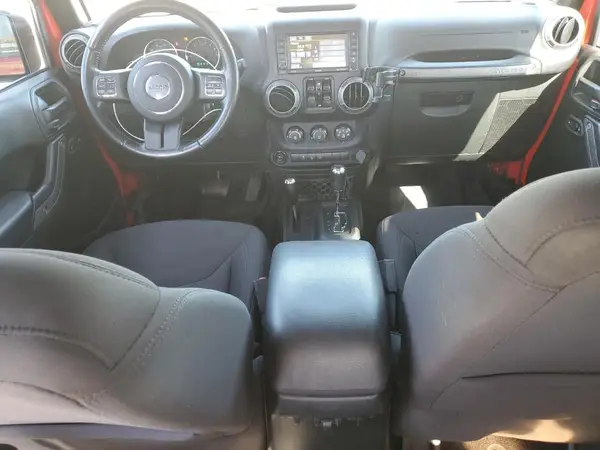 1C4BJWDG2HL606636 2017 JEEP WRANGLER - Image 8