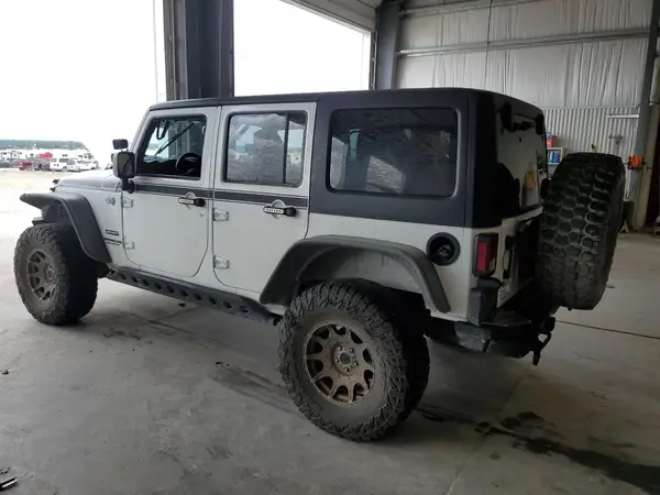 1C4BJWDG2HL611609 2017 JEEP WRANGLER - Image 2