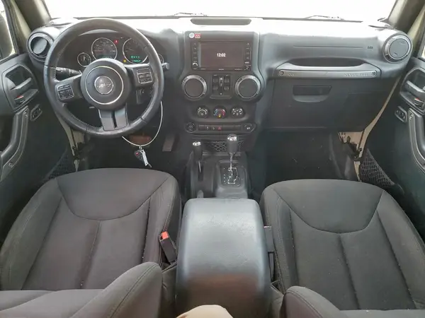1C4BJWDG2HL617183 2017 JEEP WRANGLER - Image 8
