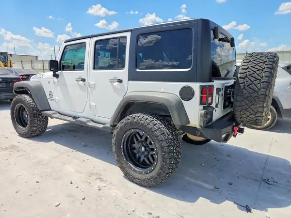 1C4BJWDG2HL656291 2017 JEEP WRANGLER - Image 2