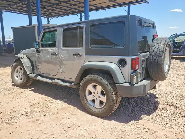 1C4BJWDG2HL702833 2017 JEEP WRANGLER - Image 2