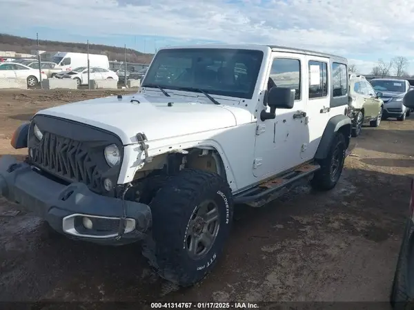 1C4BJWDG2HL721379 2017 JEEP WRANGLER - Image 2