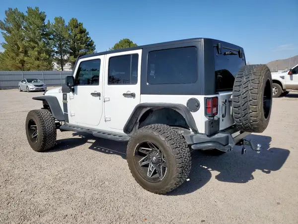 1C4BJWDG2JL851944 2018 JEEP WRANGLER - Image 2