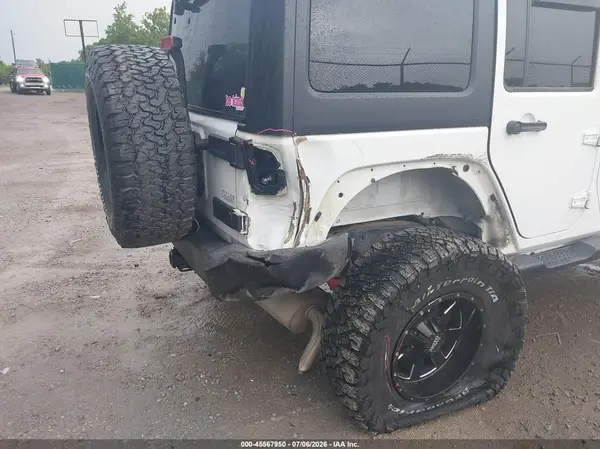 2016 JEEP WRANGLER auction photo 6