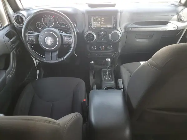 1C4BJWDG3HL506870 2017 JEEP WRANGLER - Image 8