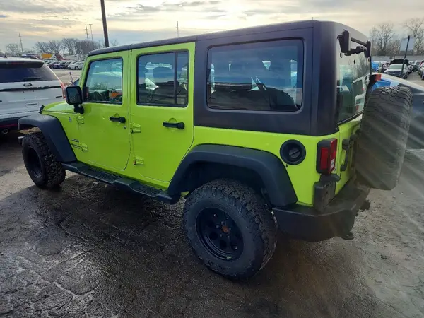 1C4BJWDG3HL511227 2017 JEEP WRANGLER - Image 2