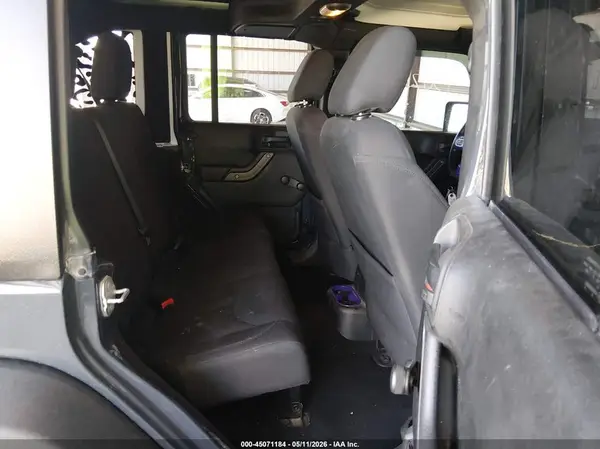 1C4BJWDG3HL531980 2017 JEEP WRANGLER - Image 8