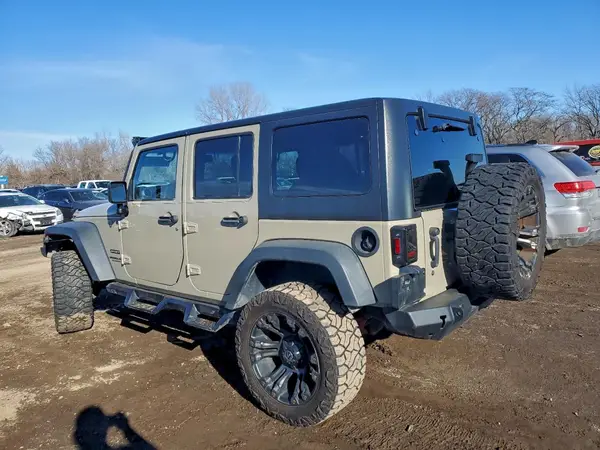 1C4BJWDG3HL599115 2017 JEEP WRANGLER - Image 2
