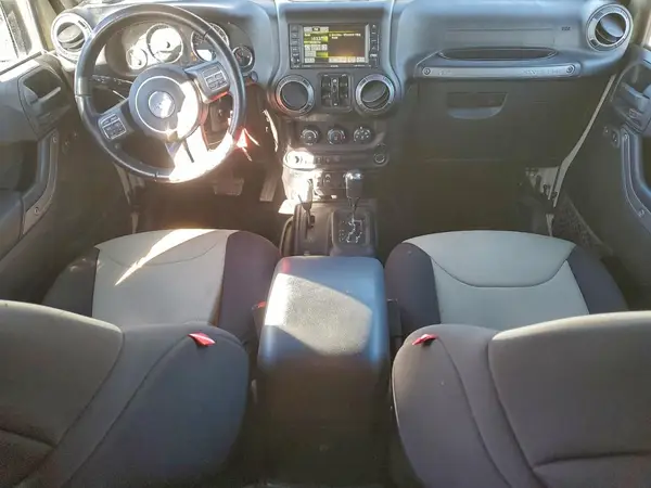 1C4BJWDG3HL599115 2017 JEEP WRANGLER - Image 8