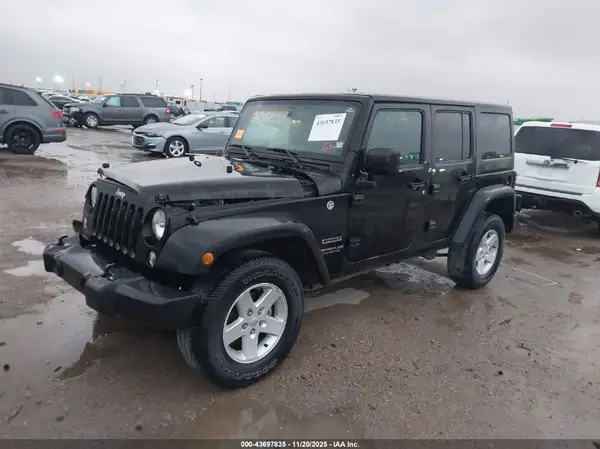 1C4BJWDG3HL615328 2017 JEEP WRANGLER - Image 2