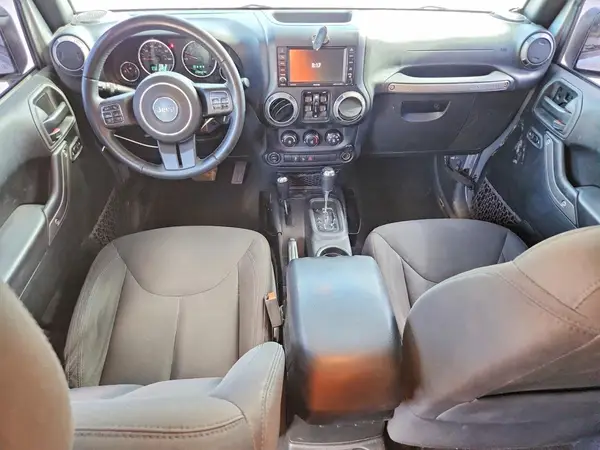 1C4BJWDG3HL616446 2017 JEEP WRANGLER - Image 8