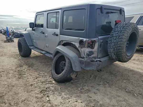 1C4BJWDG3HL622652 2017 JEEP WRANGLER - Image 2